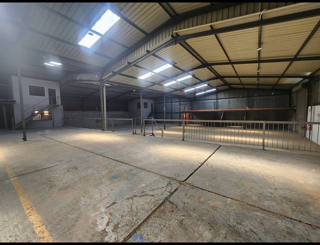 1,200M² WAREHOUSE TO LET IN WADEVILLE